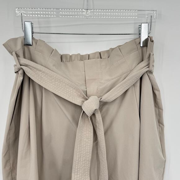 Athleta Skyline shorts II women's 20 paperbag belted high rise athleisure beige - Picture 4 of 11